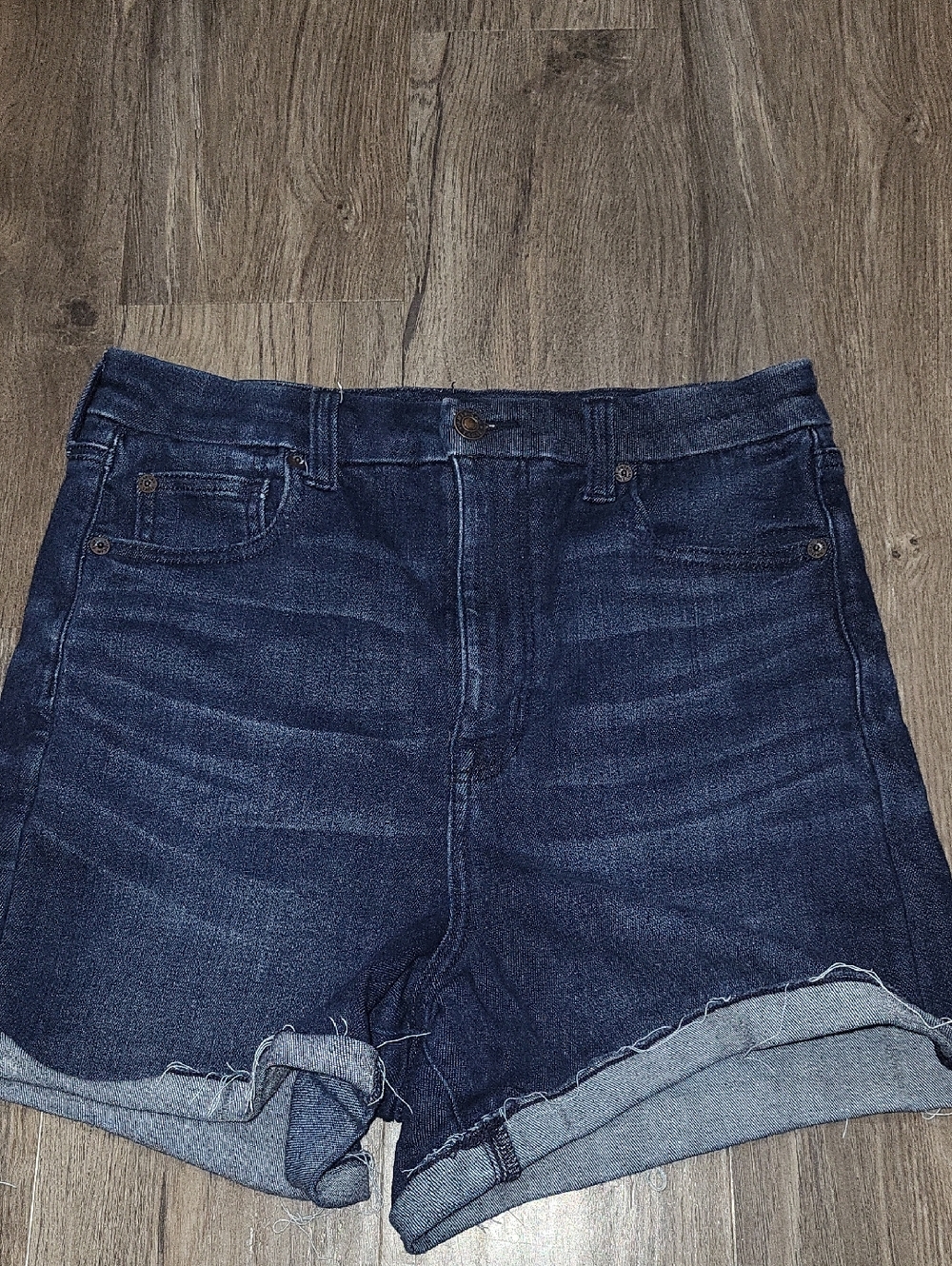 American Eagle Sz 10 Dark Wash Denim Rolled Hem Shorts